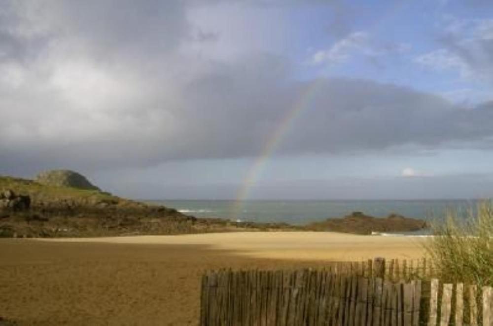 Maison Avec Jardin Et Plage De Sable Fin Accessible A Pied A 300M Saint-Coulomb Exterior photo